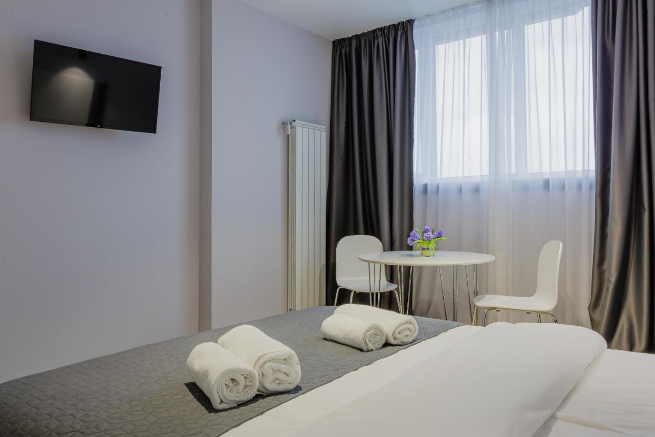 Studio Viktory 5 В, 21 Floor, Kiev Exterior foto